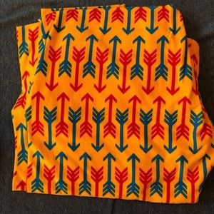 Arrow lularoe leggings TC